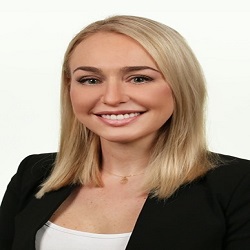 Dr. Monika Machoy